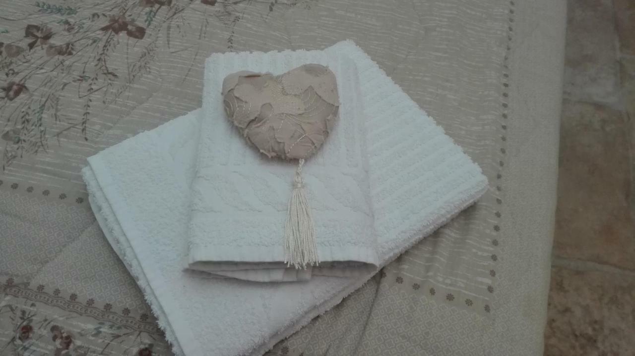 Due Cuori E Una Casetta Locorotondo Bagian luar foto